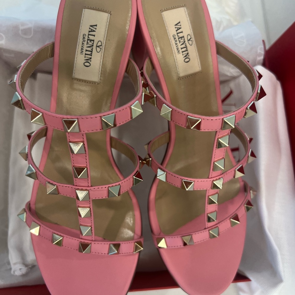 Valentino Rockstud Sandals in Candy rose 9.5 - Picture 4 of 10